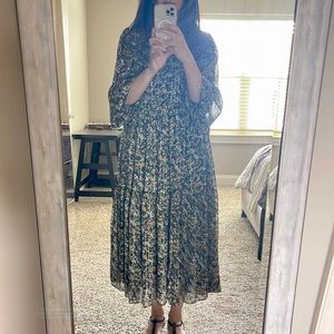 Long dress with metallic thread